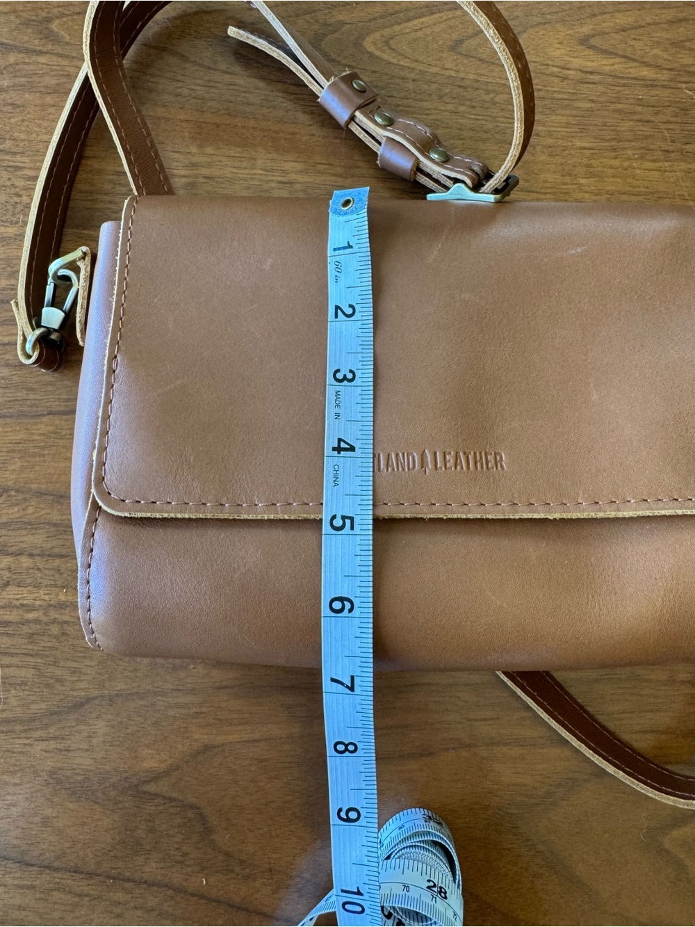 Portland Leather Medium Metro Crossbody - Picture 7 of 9